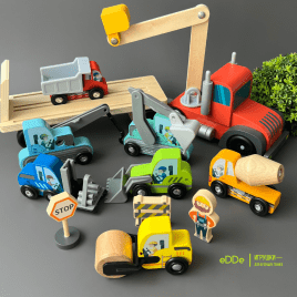 Деревянный сюжетно-ролевой набор 14 предметов «Автовоз со строительной техникой»