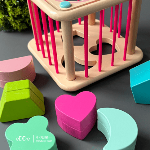 Развивающая деревянная игрушка для малышей «Сенсорный Куб 3 в 1» фото 2