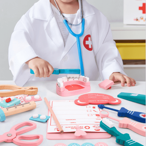 Детский сюжетно — ролевой набор «Доктор Терапевт Стоматолог» с чемоданчиком и инструментами | Набор из дерева фото 4