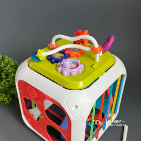 Многофункциональная развивающая игрушка для малышей «Сенсорный куб 7 в 1» фото 8
