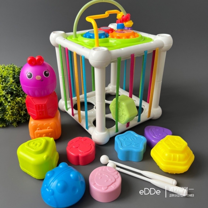 Многофункциональная развивающая игрушка для малышей «Сенсорный куб 6 в 1»  фото 2