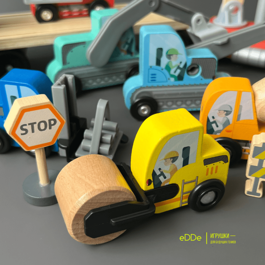 Деревянный сюжетно-ролевой набор 14 предметов «Автовоз со строительной техникой» фото 11