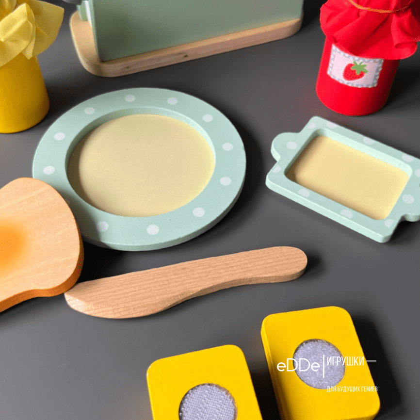 Игровой деревянный набор с тостером и аксессуарами для детской кухни "Завтрак с сэндвичем" фото 2