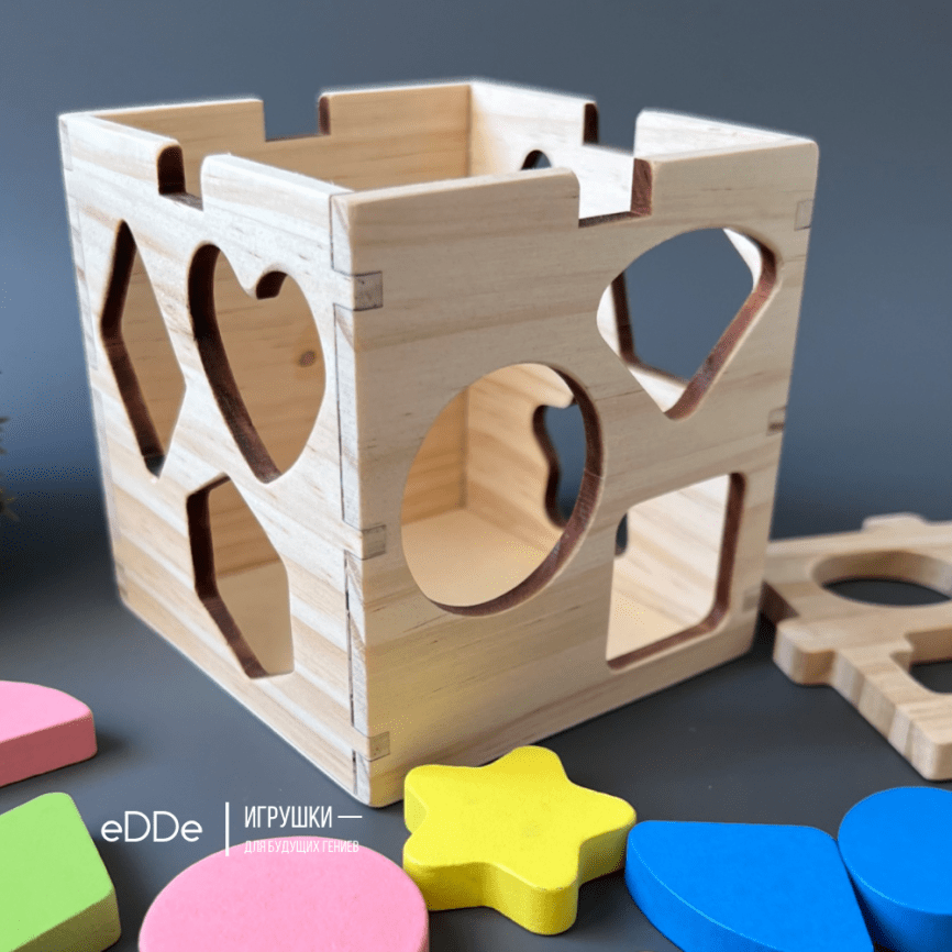 Деревянный развивающий куб-сортер «Компактный с часами» фото 4